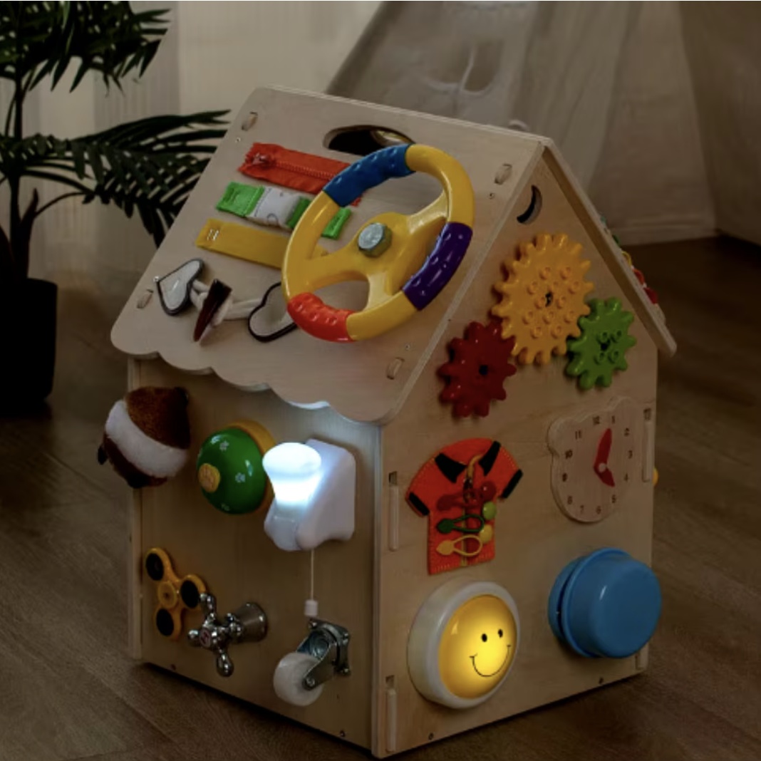 Casuta cu 28 Activitati Montessori, Busy Board House, cu telefon - 2 | YEO