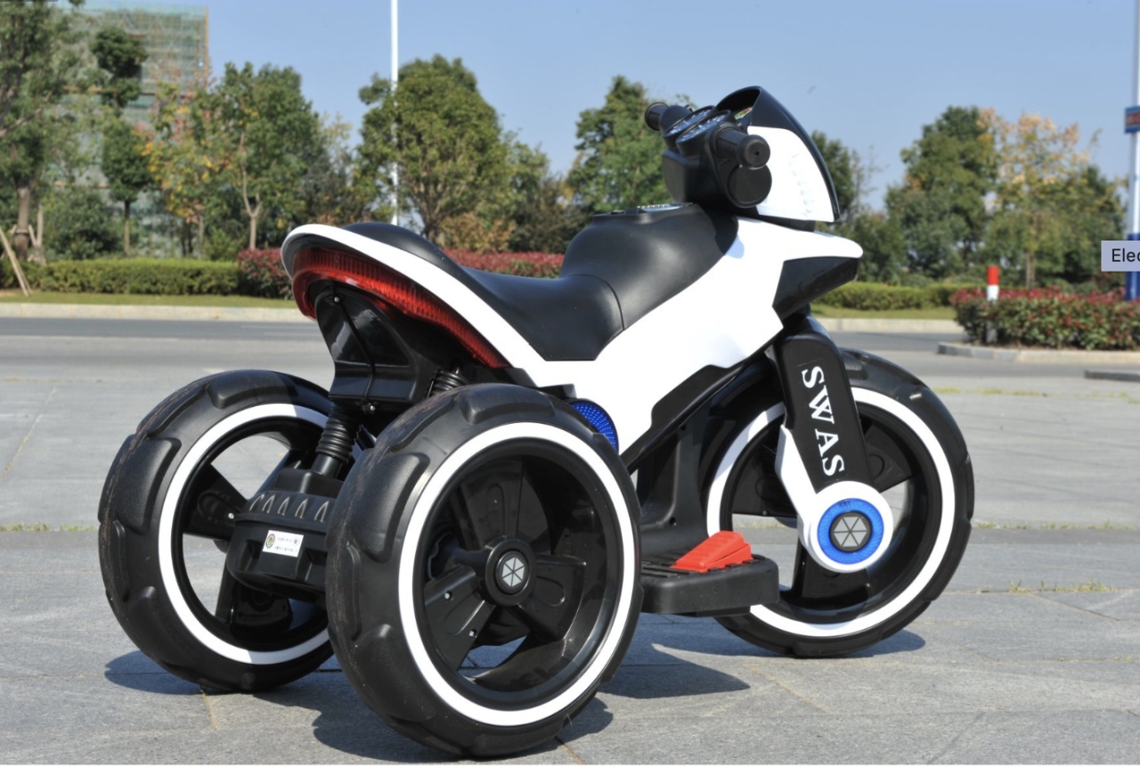 Motocicleta eléctrica pentru copii, doua motoare, acumulator 12V, cu muzica si lumini, alba - 1 | YEO