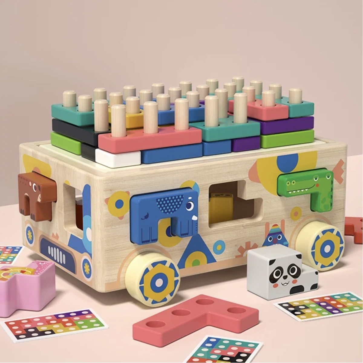 Jucarie camion cu sortator forme geometrice si animalute, Geometry Car, din lemn - 2 | YEO