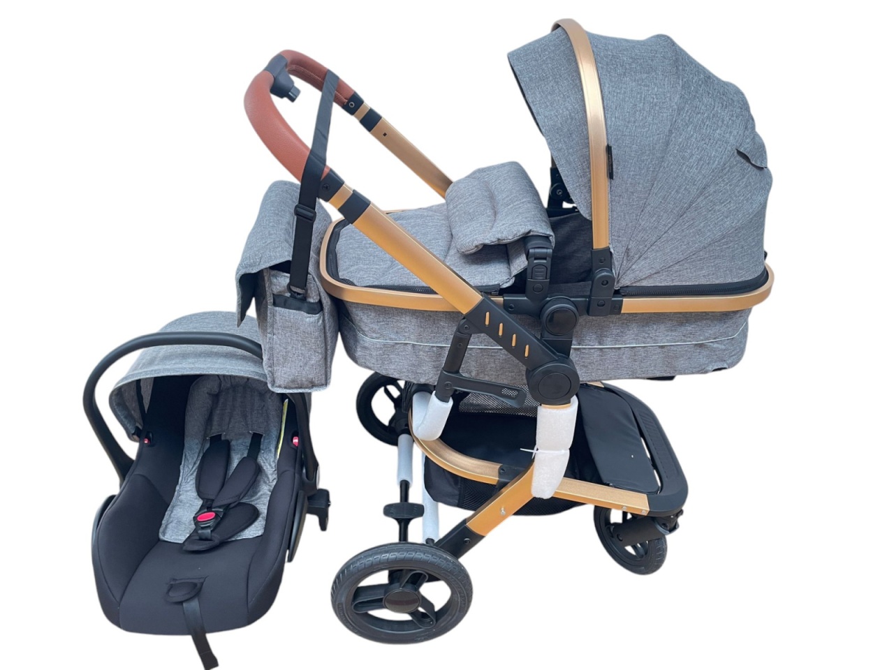 Carucior 3 in 1cu maner reversibil, transformabil landou-sport si scoica, 517 Gri - 2 | YEO