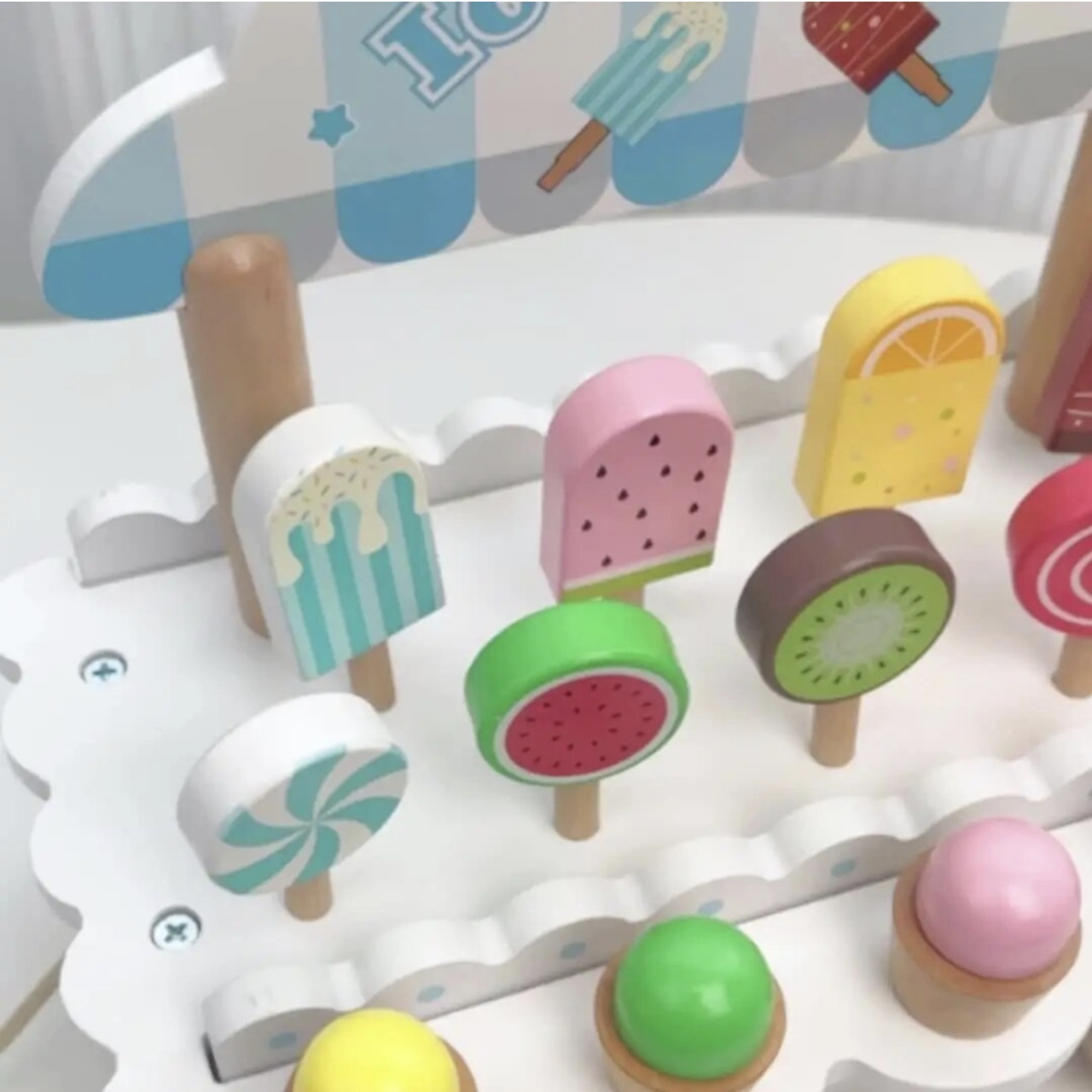 Caruciorul cu Gelaterie, din lemn, alb - 1 | YEO