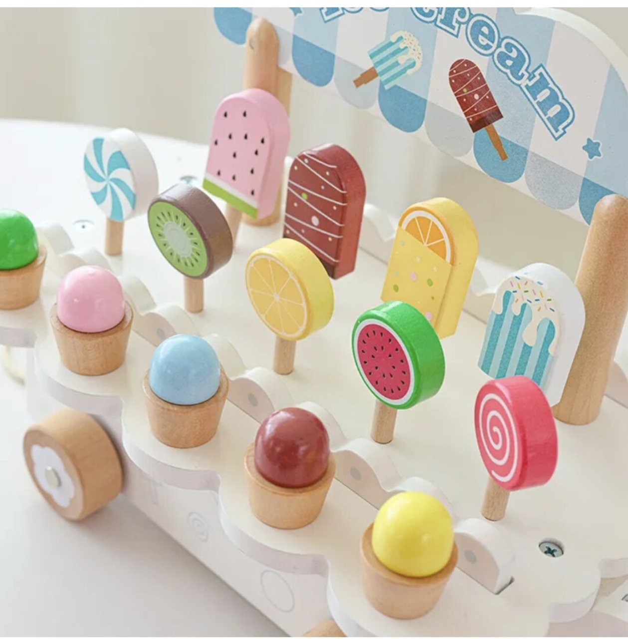 Caruciorul cu Gelaterie, din lemn, alb - 3 | YEO