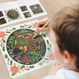 Joc creativ de razuit Scratch Art Card, Mideer verde - Img 3