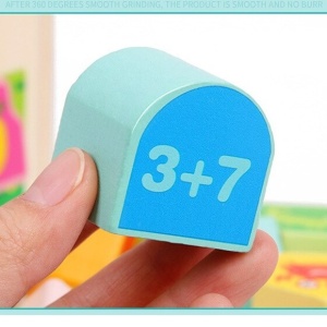 Jucarie Montessori Cub 5 in 1, cu fatete sortatoare de forme si circuit cu bile - Img 14