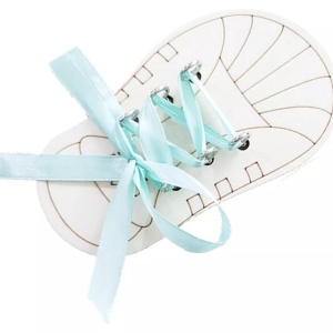 Accesoriu pentru Busy Board Pantof cu siret, din lemn - Img 1