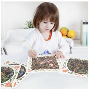 Joc creativ de razuit Scratch Art Card, Mideer verde - Img 6