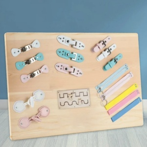 Centru Cub cu activitati multiple, tip Busy Board, din lemn - Img 10