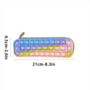Penar cu fermoar Pop It In Inimioare Light Rainbow pentru scoala, gradinita, Fidget Toy - Img 12