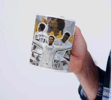 Cana personalizata cu textul "F.C. Real Madrid - Vini Jr, Rodrygo si Bellingham ", Alb, CRD PRINT