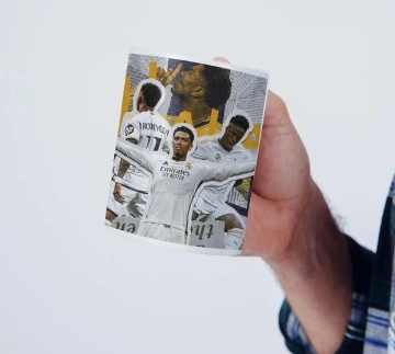 Cana personalizata cu textul "F.C. Real Madrid - Vini Jr, Rodrygo si Bellingham ", Alb, CRD PRINT