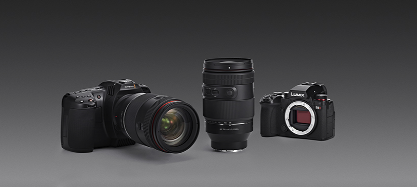 Obiectivul Zoom "All-in-One" pentru Creativitate Fără Limite
