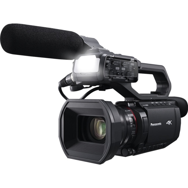 Panasonic HC-X2100, Camera Video UHD 4K, 3G-SDI/HDMI si Zoom 24x