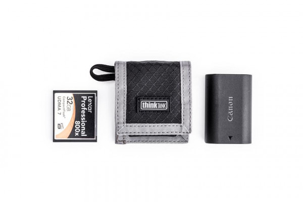 Portofel carduri si baterie, Think Tank CF SD + Battery Wallet, Gri