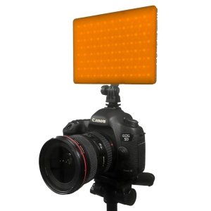 Dracast LED240 X Series - Lampa LED RGBWW, on-camera, 15W