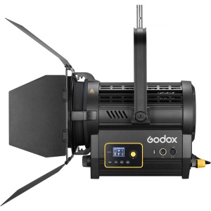Godox F7-300R Projector LED Fresnel Full Color RGBACL 300W cu volete montate