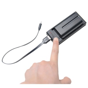 Încărcător Nanlite CN-58 pentru acumulatori Sony NP-F
