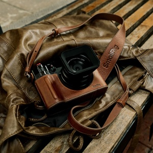 SmallRig 5268 Half Case Kit, Husa din piele maro pentru FUJIFILM GXF100RF
