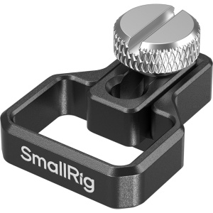 Clemă pentru cablu HDMI SmallRig 6406 montată pe carcasă profesională Sony Alpha 7 V