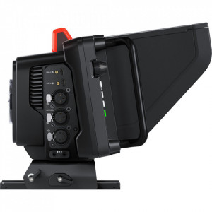 Camera de studio profesionala Blackmagic Studio Camera 4K Pro G2 cu ecran touchscreen de 7 inch si indicator de tally superior