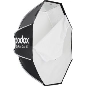 Godox EazyFlow Foldable Octa 90 Bowens Softbox montat pe echipament de studio