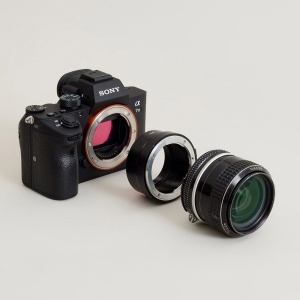 Urth ULMA-F-E, Adaptor Obiectiv montura Nikon F la camere Sony E