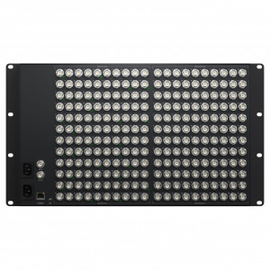 Router video profesional Blackmagic Design Videohub 120x120 12G vedere frontală cu ecran LCD de 5 inch și panou de butoane pentru rack de 4U
