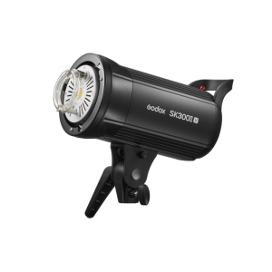 Godox SK300IIV-C, Kit 2 Blițuri SK300II-V cu stative, softbox și umbrele