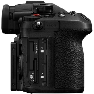 Panasonic Lumix GH7, Cameră Mirrorless, Micro Four Thirds, 25.2MP, 5.7K