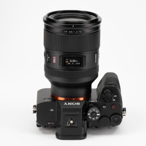 Viltrox AF 35mm f/1.2 LAB FE, Obiectiv Full-Frame cu montura Sony E
