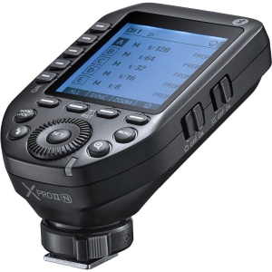Kit bliț Godox Speedlite V1 pentru Nikon, cu accesorii AK-R1 și declanșator X Pro II