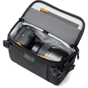 Lowepro ProTactic Lite SLX 110 AW III, Geanta foto 4L, negru