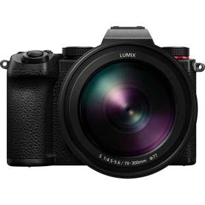 Panasonic Lumix S 70-300mm f/4.5-5.6 MACRO O.I.S., Obiectiv telefoto cu MFT mount