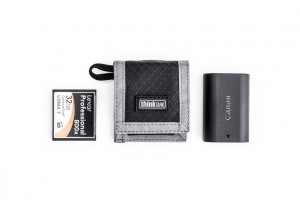 Portofel carduri si baterie, Think Tank CF SD + Battery Wallet, Gri