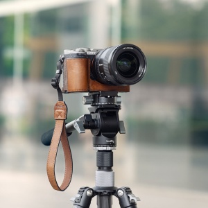 SmallRig 5015 Half Case Kit, Husa din piele maro pentru Sony a7C II / a7CR