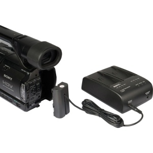 SWIT S-3602F, Incarcator/Adaptor Dual pentru baterii Sony NP-F970/770/960/950