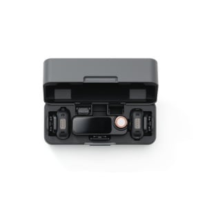 DJI Mic 3, Sistem microfon wireless 2 persoane, USB-C, cu carcasa de incarcare