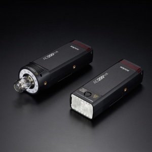 Godox AD200Pro II TTL Blit portabil, 200Ws, cu capete Speedlite si Bare Bulb