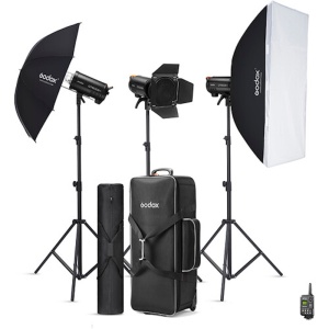 Godox QT600IIIM-D, Kit 3 Blițuri QT600IIIM cu stative, softbox, umbrelă și accesorii