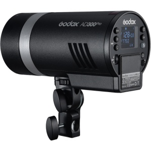 Kit 3 Blițuri Godox, AD300Pro & 2x AD100Pro, cu stative, softbox și umbrelă