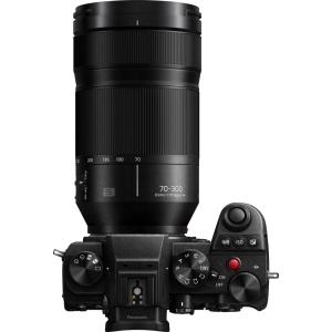 Panasonic Lumix S 70-300mm f/4.5-5.6 MACRO O.I.S., Obiectiv telefoto cu MFT mount
