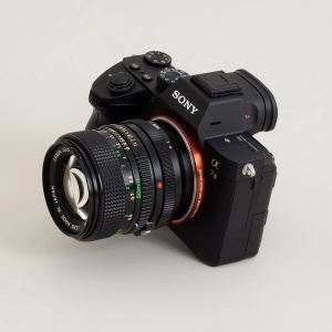 Urth ULMA-FD-E, Adaptor Obiectiv montura Canon FD la camere Sony E
