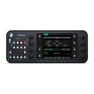 Consola de control la distanta Blackmagic Design Ultimatte Smart Remote 4 G2 cu ecran tactil color si butoane rotative hardware