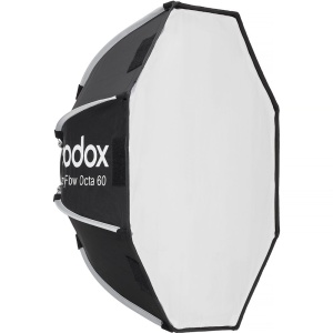Godox EazyFlow Foldable Octa 60 Bowens Softbox montat in studio