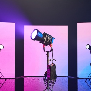 Godox KNOWLED MG1200R K3 Lampă LED RGB, cu Flight Case