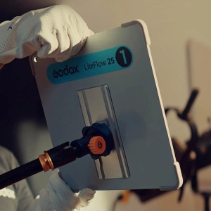 Godox WMS Spigot pentru montare pe șina, pentru reflectoarele Godox LiteFlow