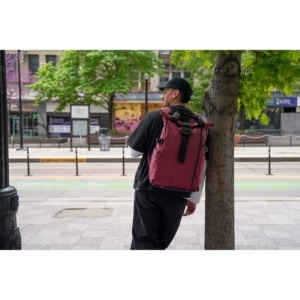 Rucsac WANDRD PRVKE V4, 31L, culoare Rhone Burgundy