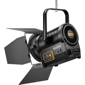 Godox F7-300R Projector LED Fresnel Full Color RGBACL 300W cu volete montate