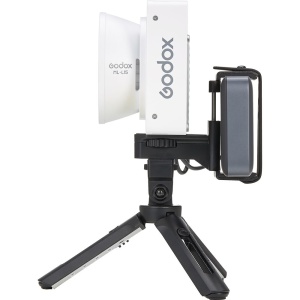 Kit de 3 lămpi LED video bi-color portabile Godox ML100Bi Kit3 cu modificatoare de lumină, stative și geantă de transport
