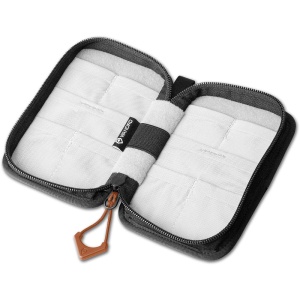 Husa WANDRD pentru carduri de memorie, Orange