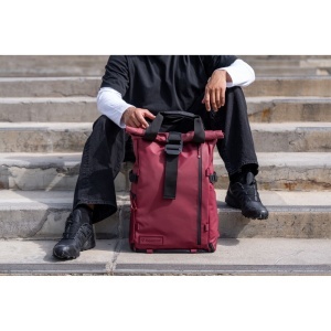 Rucsac WANDRD PRVKE V4, 31L, culoare Rhone Burgundy